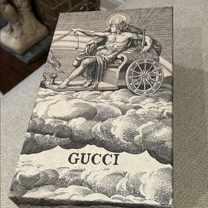 Gucci sneakers
